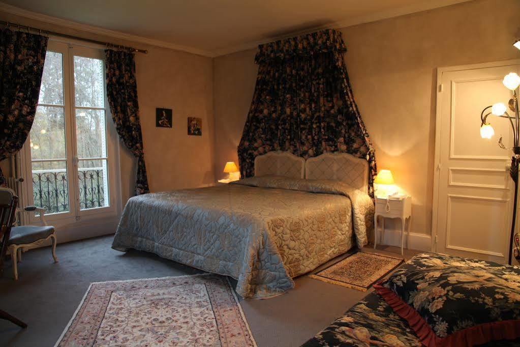 Hostellerie Du Chateau Les Muids La Ferte-Saint-Aubin Exterior photo